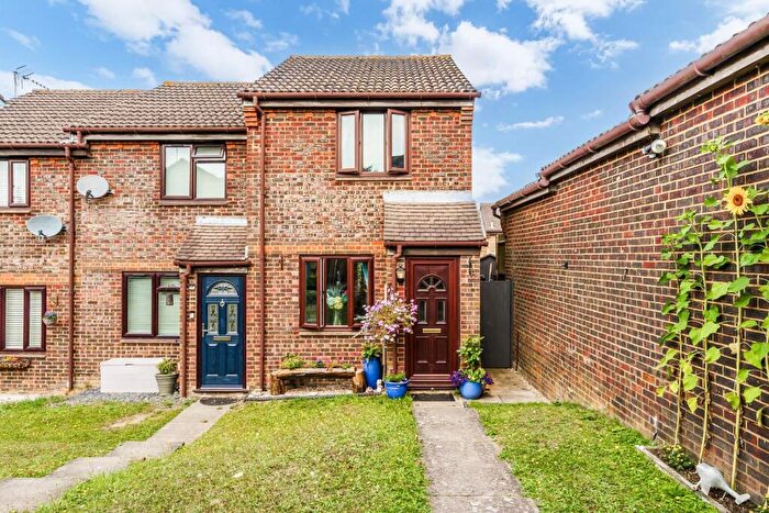 2 Bedroom End Of Terrace House For Sale In Morston Close, Tadworth, KT20