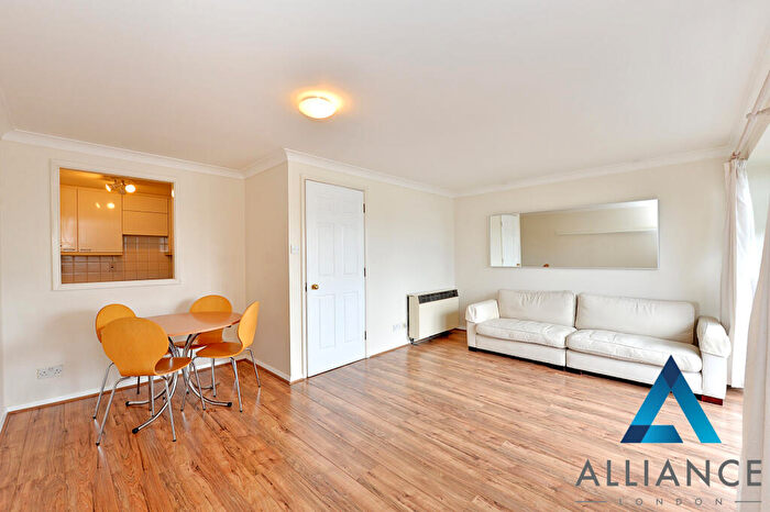 1 Bedroom Apartment To Rent In Mauretania Building, Jardine Road, E1W