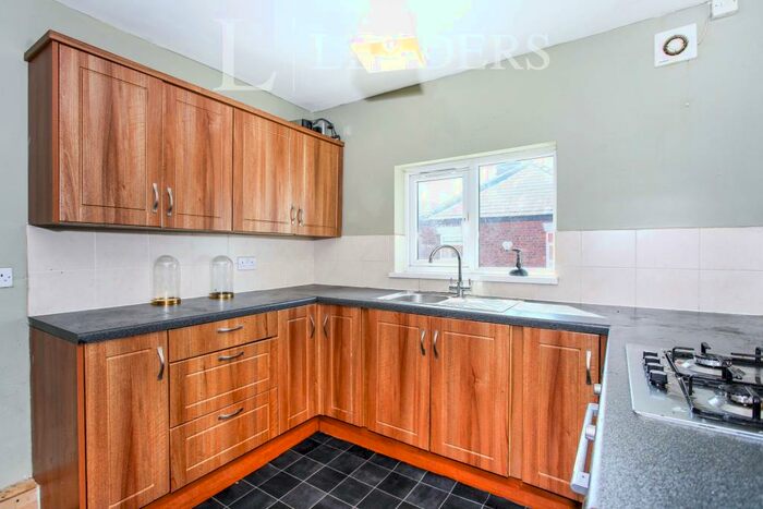 3 Bedroom Apartment To Rent In Alton Street, Crewe, CW2