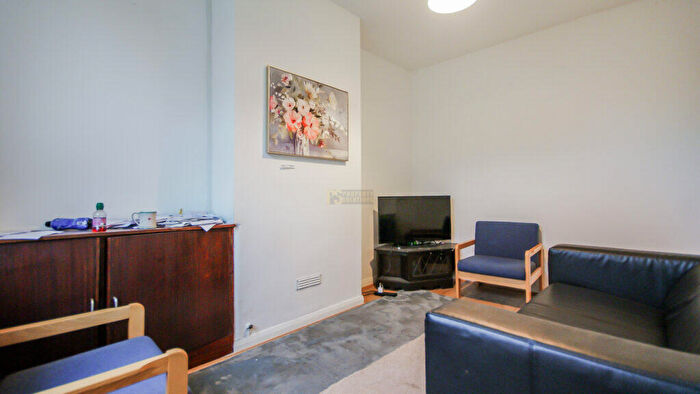 3 Bedroom Terraced House To Rent In High Street, Harborne, Birmingham, B17