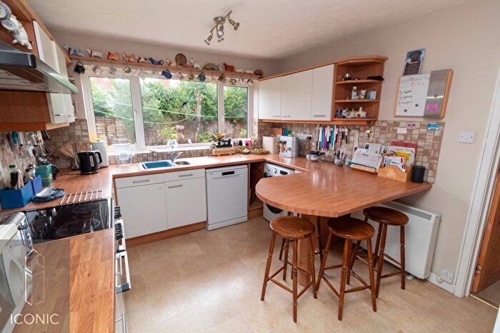 4 Bedroom Detached House For Sale In The Street, Brooke, Norwich, NR15