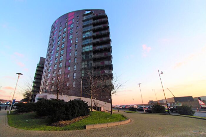 Apartment To Rent In Echo Central One, Cross Green Lane, Leeds, West Yorkshire, LS9