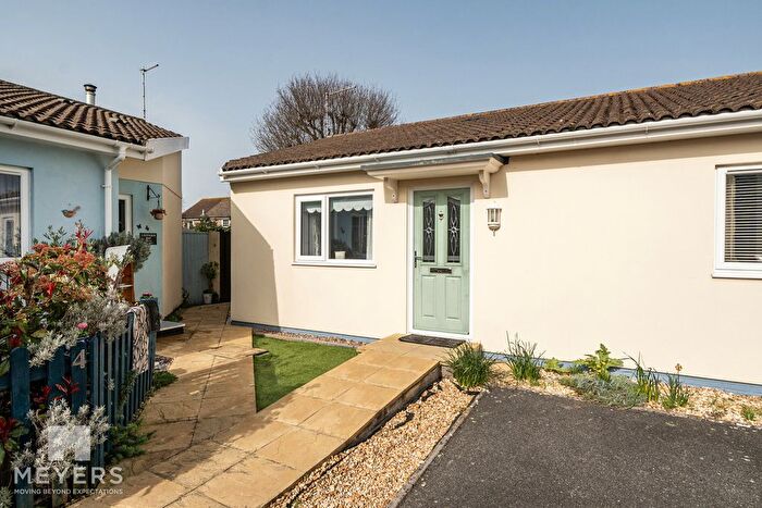 2 Bedroom Semi Detached Bungalow For Sale In Folly Lane, Wareham, BH20