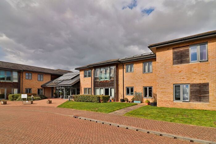 2 Bedroom Flat For Sale In Dove Close, Capel St. Mary, IP9