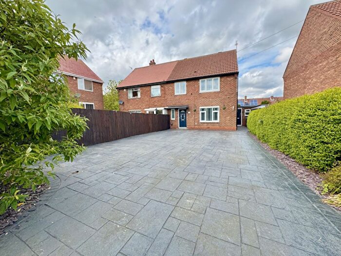 3 Bedroom Semi Detached House For Sale In Walton Avenue, Seaham, County Durham, SR7