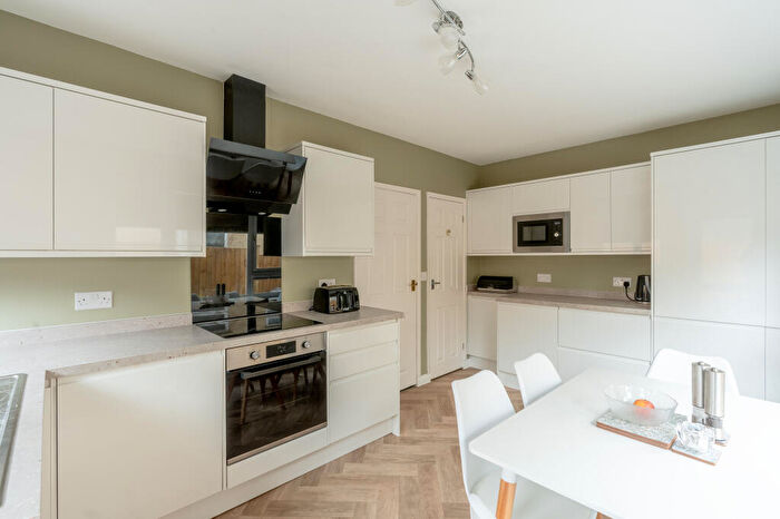 3 Bedroom Bungalow For Sale In Combe Avenue, Portishead, BS20