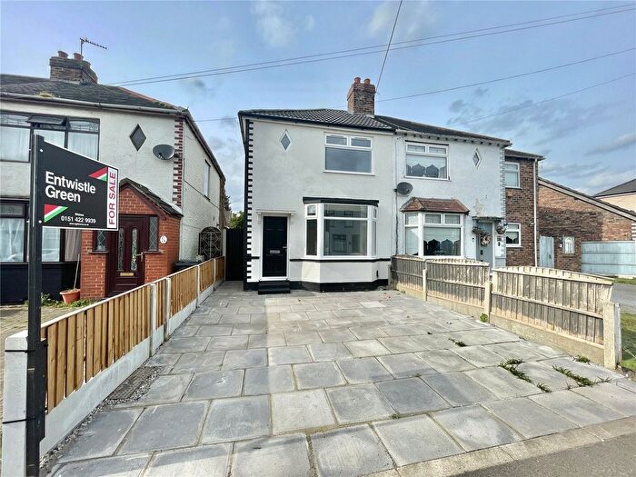 3 Bedroom Semi Detached House For Sale In Hale Road, Widnes, Cheshire, WA8