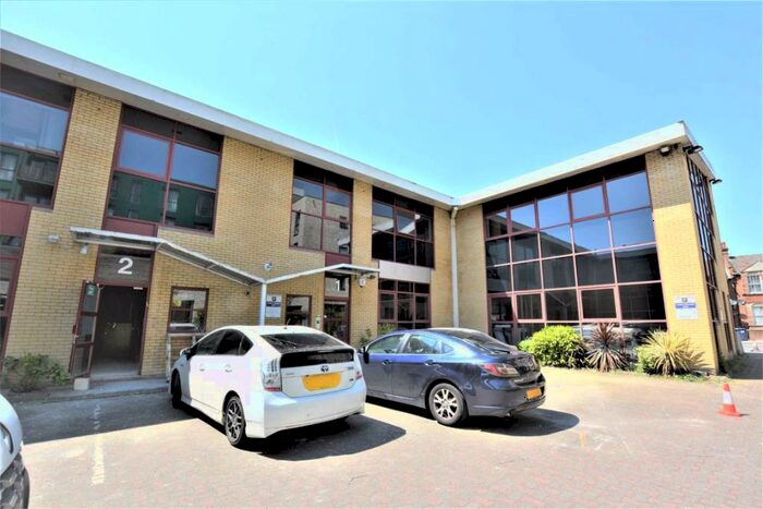 Flat To Rent In Colindale Avenue, London, NW9