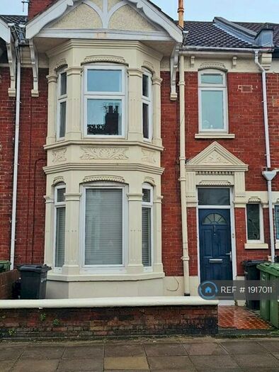 1 Bedroom Flat To Rent In Winter Road, Southsea, PO4