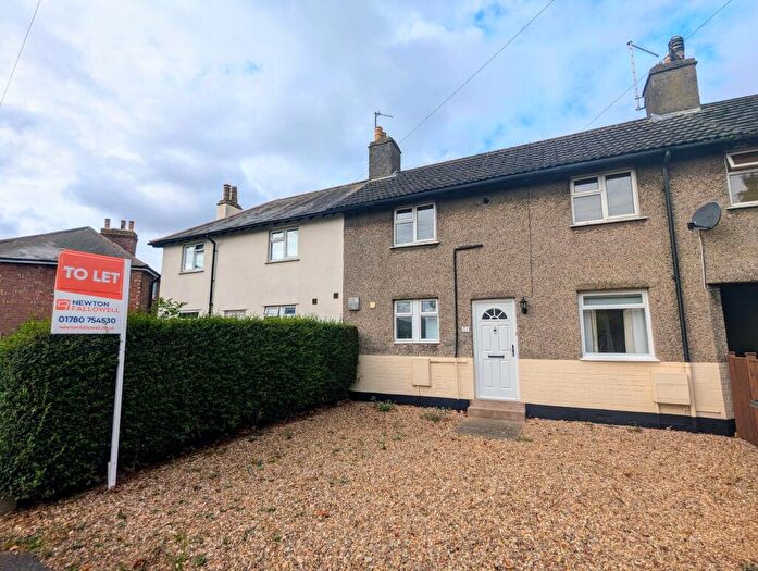 3 Bedroom Terraced House To Rent In Rutland Road, Stamford, PE9