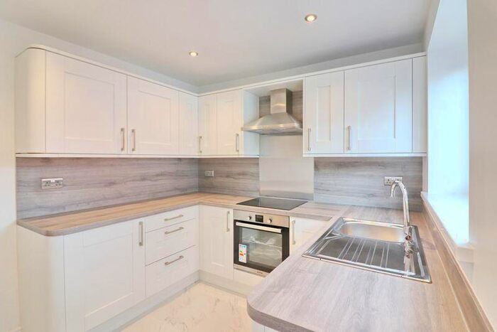 2 Bedroom Semi-Detached Bungalow For Sale In Everard Close, Worsley, Manchester, M28