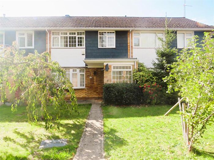 3 Bedroom Terraced House To Rent In The Spinney, Leamington Spa, CV32