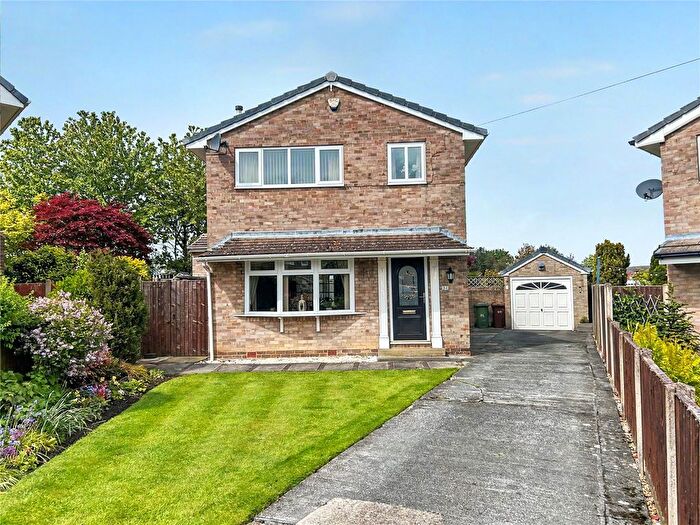 3 Bedroom Detached House For Sale In Springhill Avenue, Crofton, Wakefield, West Yorkshire, WF4