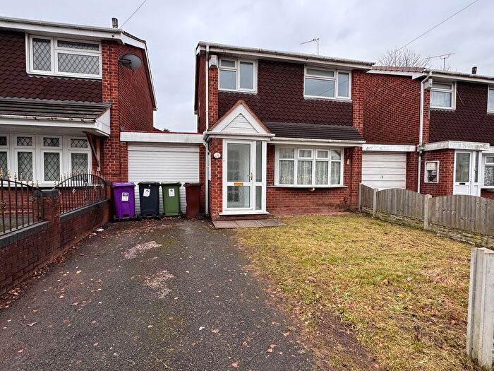 3 Bedroom Detached House To Rent In Lowe Street, Wolverhampton, WV6