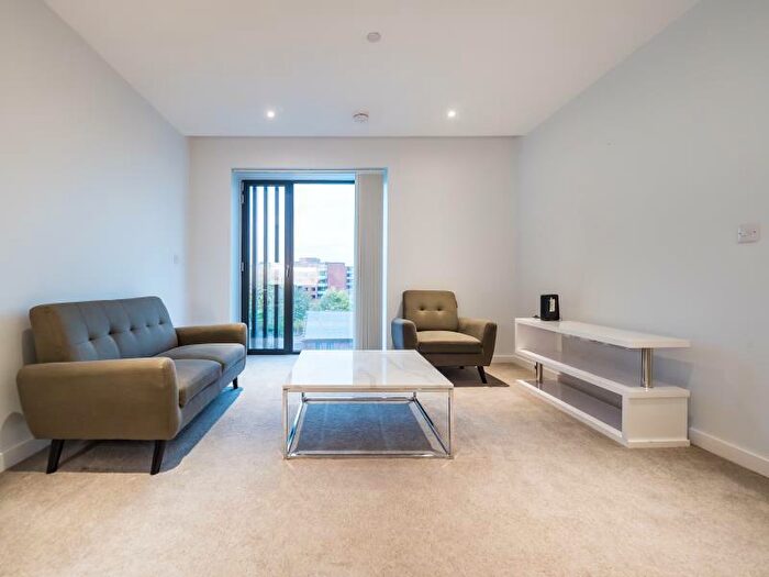 1 Bedroom Apartment To Rent In Local Blackfriars, Block B, M3
