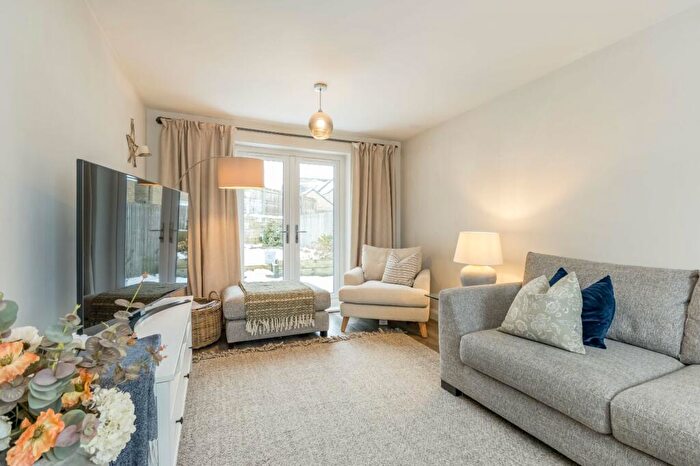 4 Bedroom Detached House For Sale In Poppy Gardens, Meltham, Holmfirth, HD9