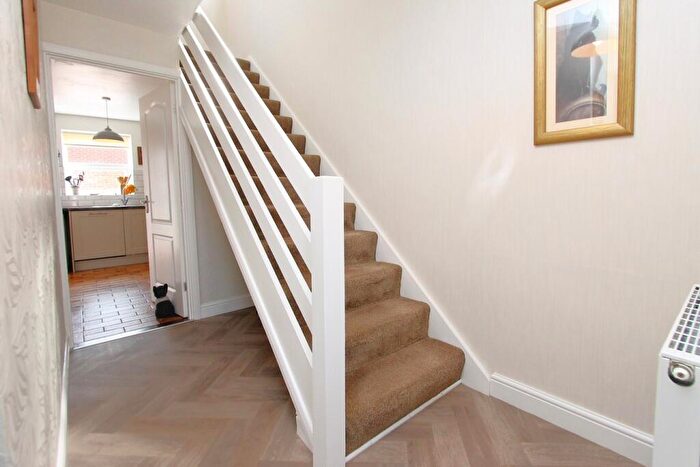 3 Bedroom Semi-Detached House For Sale In Norbury Drive, Brierley Hill, DY5