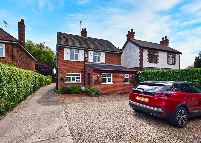 3 Bedroom Detached House For Sale In Nottingham Road, Lowdham, NG14
