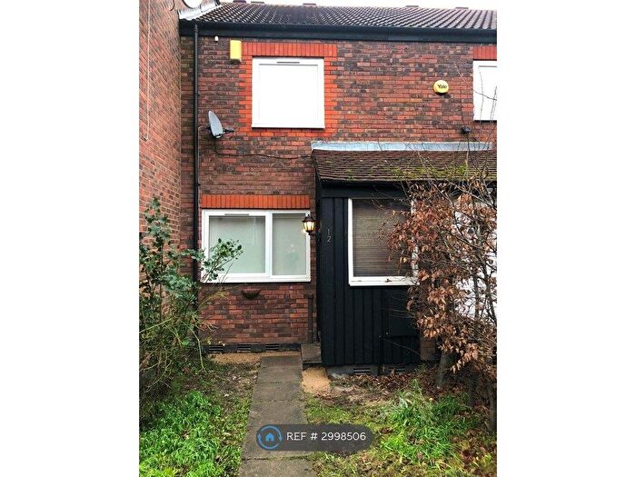 2 Bedroom Terraced House To Rent In Lovell Place, London, SE16