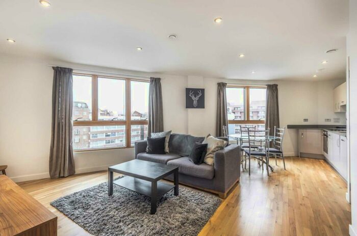 1 Bedroom Flat To Rent In Flat Honister, Alfred Street, RG1