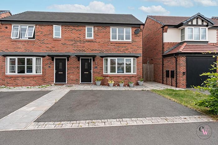 3 Bedroom Semi-Detached House For Sale In Fusilier Road, Winsford, CW7