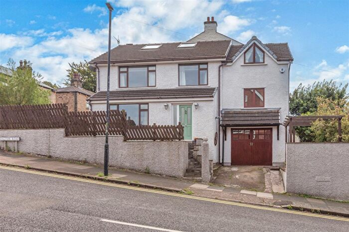 4 Bedroom Detached House For Sale In Derwent Road, Lancaster, LA1