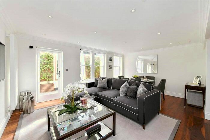 3 Bedroom Flat To Rent In Garden House, Kensington Gardens, W2