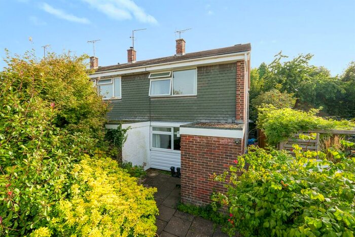 2 Bedroom End Of Terrace House To Rent In Storrington, West Sussex, RH20