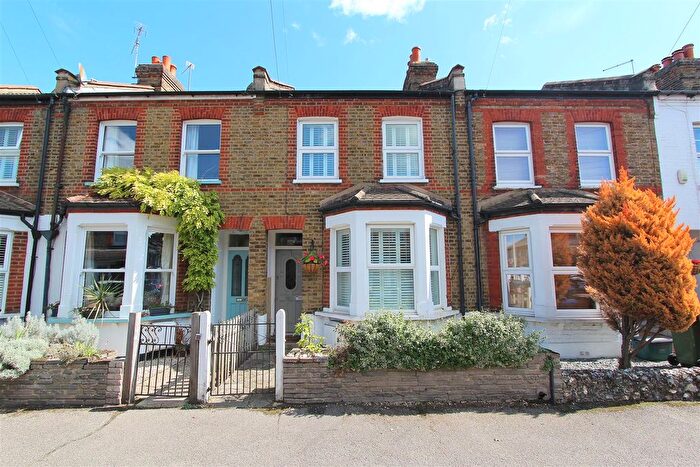 3 Bedroom Terraced House For Sale In Kings Road, Sutton, SM2