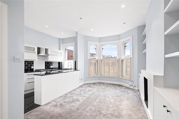 1 Bedroom Flat To Rent In Severus Road, SW11