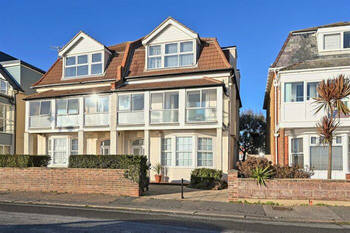1 Bedroom Apartment To Rent In Marine Drive West, Bognor Regis, PO21