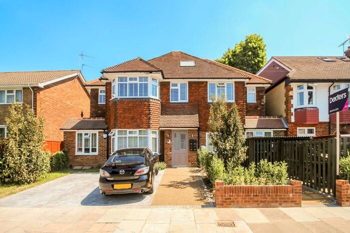 1 Bedroom Flat To Rent In Egerton Road, Twickenham, TW2