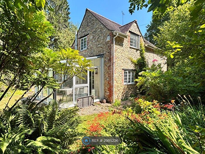 3 Bedroom Detached House To Rent In Cottage, Cricket St Thomas, TA20