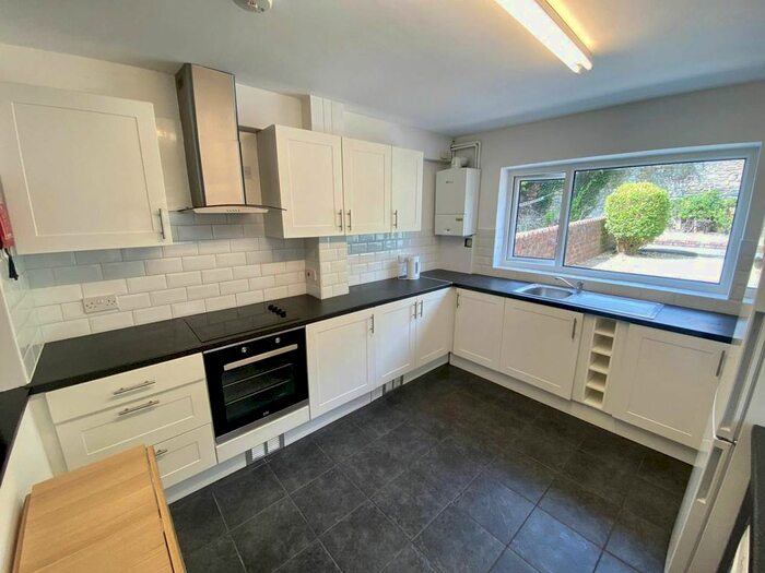 5 Bedroom Property To Rent In Rhyddings Terrace, Brynmill, Swansea, SA2