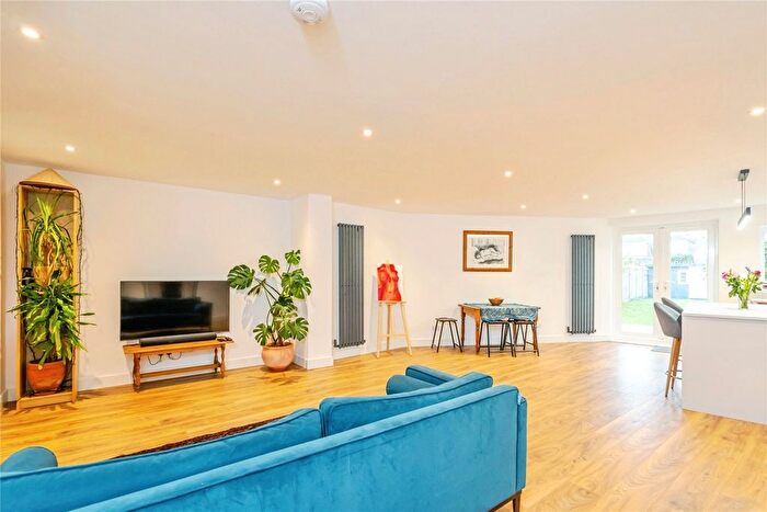 3 Bedroom End Of Terrace House For Sale In Sherborne Road, West Sussex, PO19