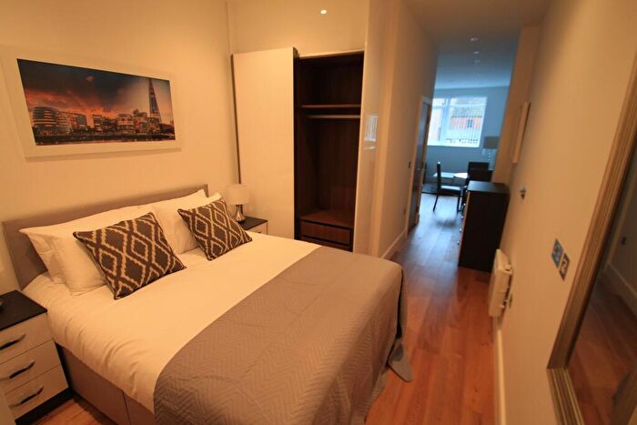 1 Bedroom Apartment To Rent In Park Street West, Luton, LU1