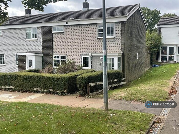 3 Bedroom End Of Terrace House To Rent In Lonsdale Road, Stevenage, SG1