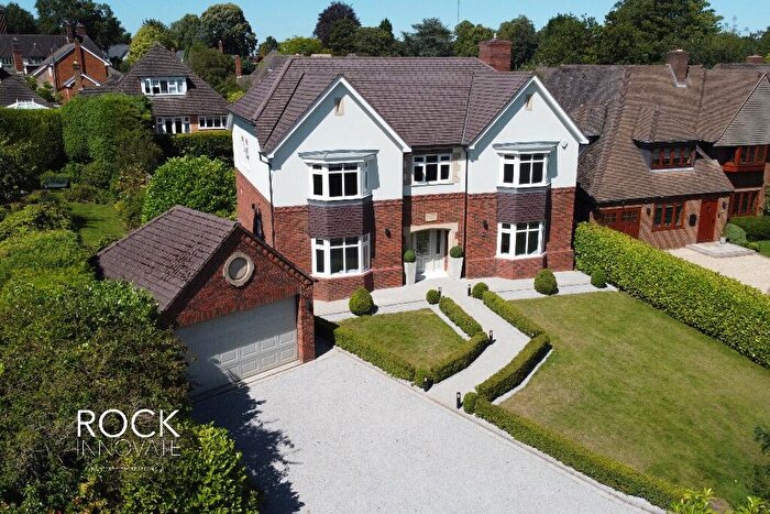 5 Bedroom Detached House To Rent In Four Oaks Road, Sutton Coldfield, West Midlands, B74