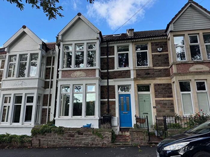 5 Bedroom Terraced House To Rent In Park Crescent, Whitehall, Bristol, BS5