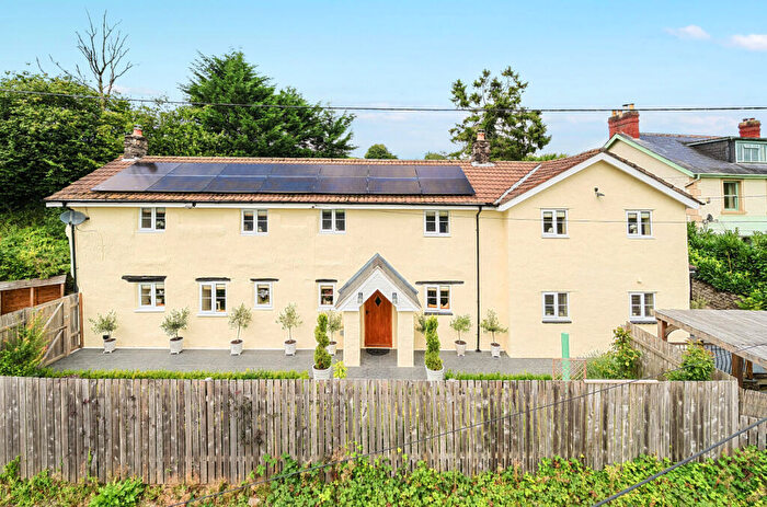 4 Bedroom Detached House For Sale In Brayford, Barnstaple, Devon, EX32