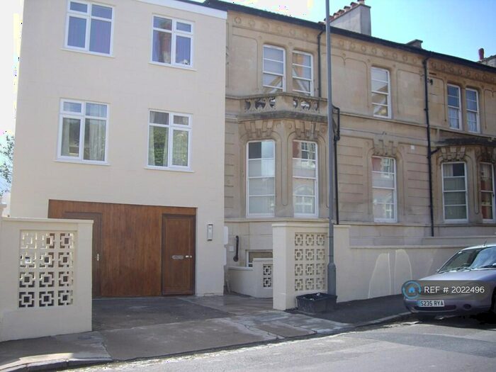 1 Bedroom Flat To Rent In Lower Redland Road, Bristol, BS6