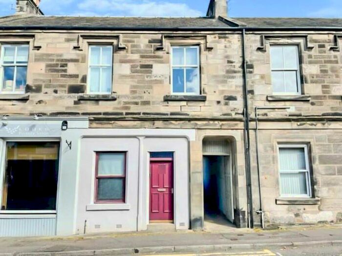 1 Bedroom Ground Flat To Rent In High Street, Markinch, KY7