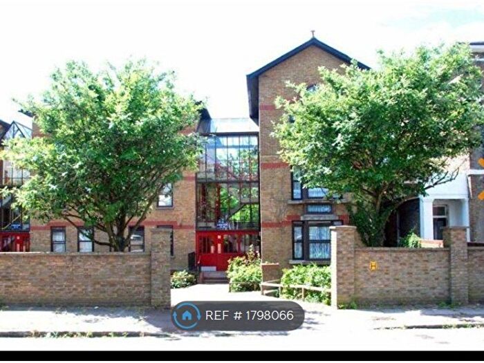 1 Bedroom Flat To Rent In Eliot Park, London, SE13