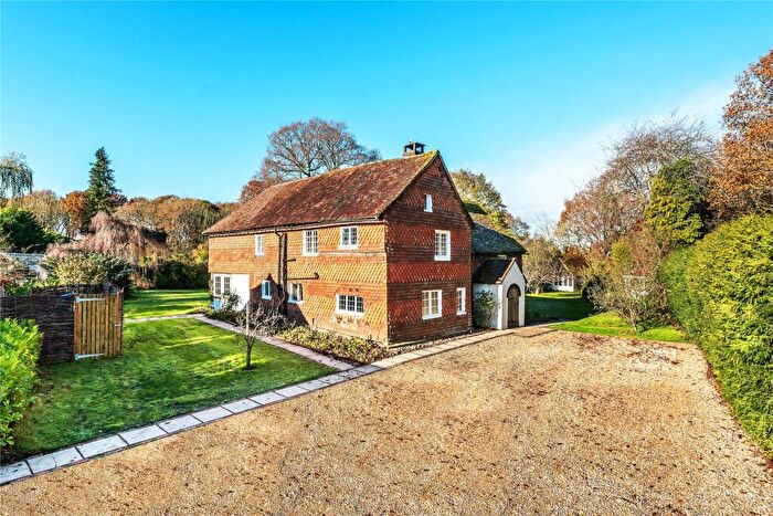 4 Bedroom Detached House For Sale In Knowle Lane, Cranleigh, Surrey, GU6