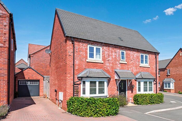 4 Bedroom Detached House For Sale In Rowett Drive, Shipston-On-Stour, CV36