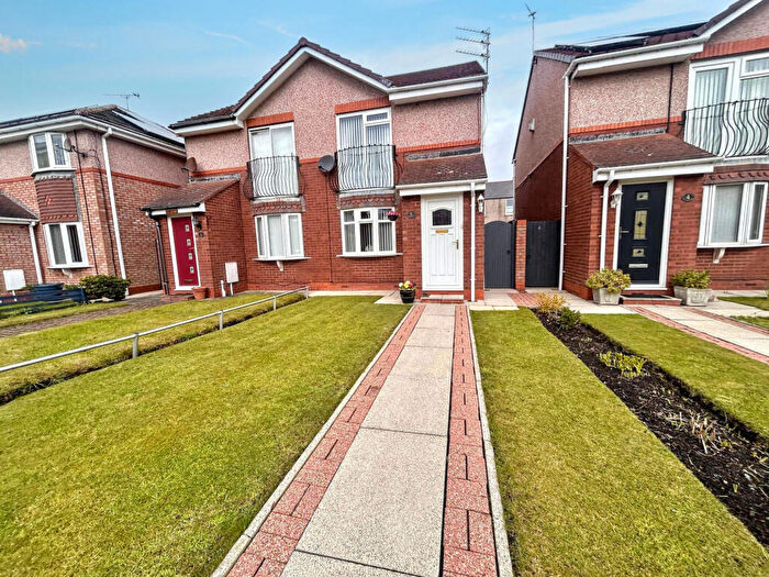 2 Bedroom Semi Detached House For Sale In Hedley Court, Blyth, Northumberland, NE24