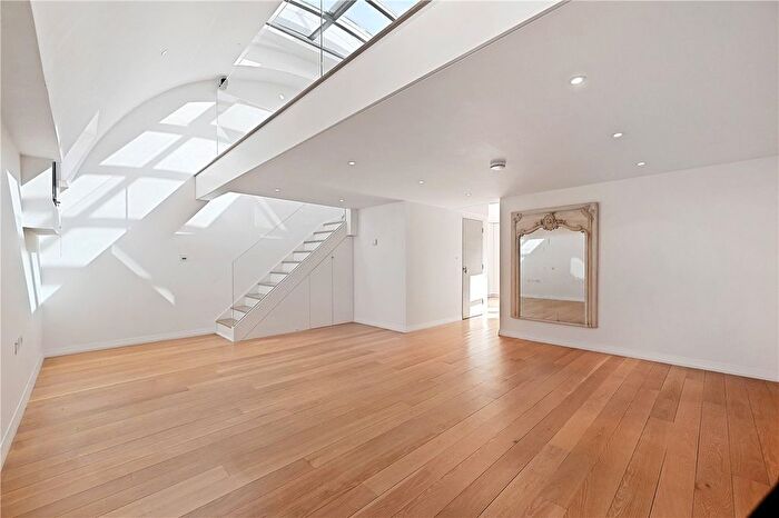 4 Bedroom Terraced House To Rent In Colville Mews, London, W11