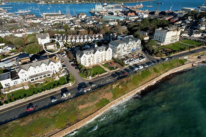 4 Bedroom Detached House For Sale In Emslie Road, Falmouth, TR11