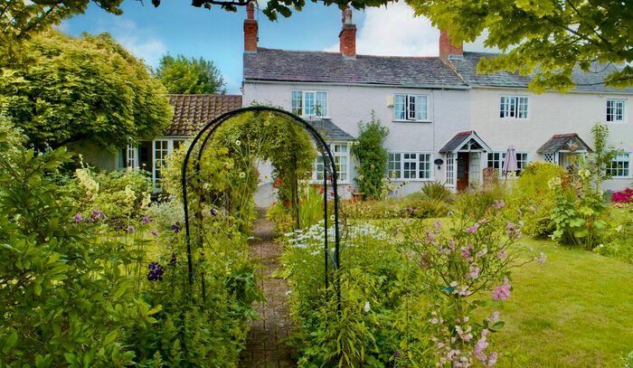 4 Bedroom Semi-Detached House For Sale In Main Street, Woodhouse Eaves, LE12