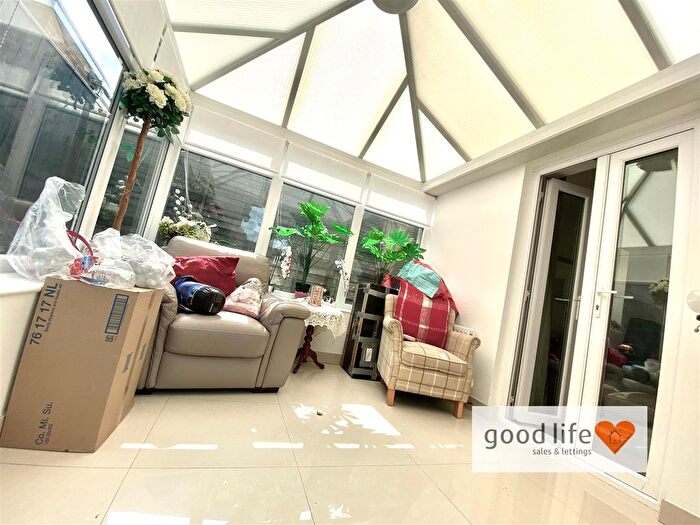 2 Bedroom Detached Bungalow For Sale In Holly Lodge, Sea View Road, Grangetown, Sunderland, SR2